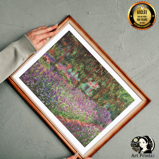 Monet - The Artist's Garden at Giverny (1900)-Claude Monet-ArtPrintsS